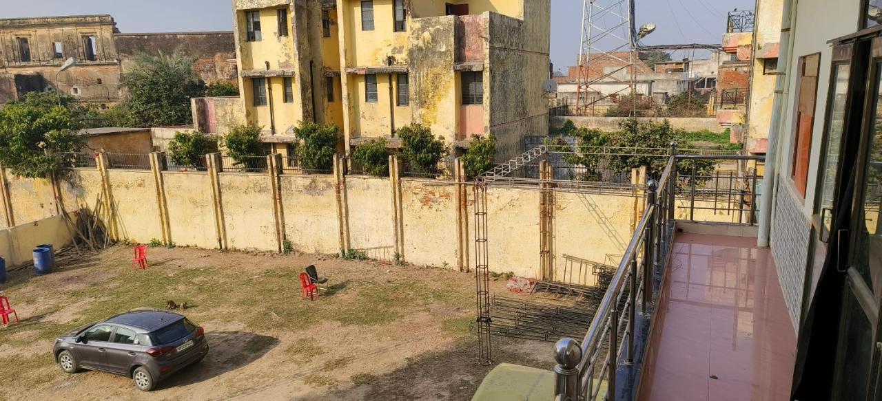 Hotel Shri Ram Bhavan Ayodhya Zewnętrze zdjęcie