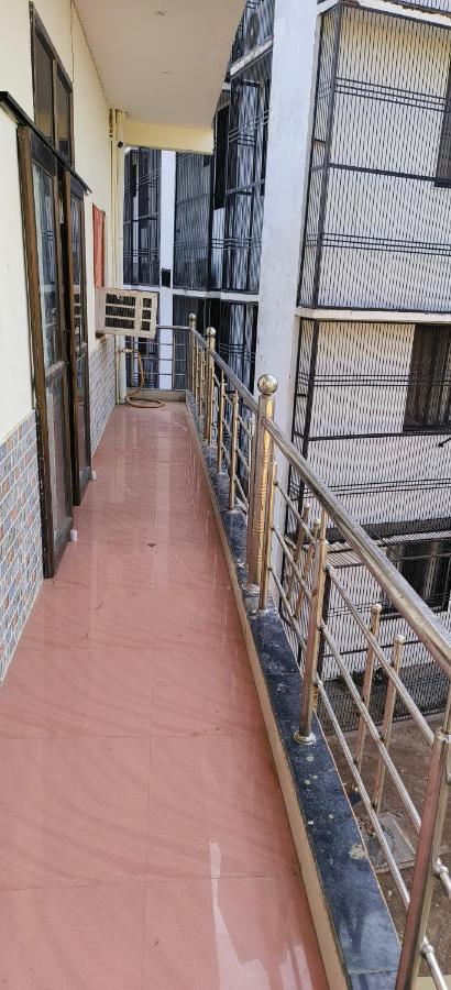 Hotel Shri Ram Bhavan Ayodhya Zewnętrze zdjęcie