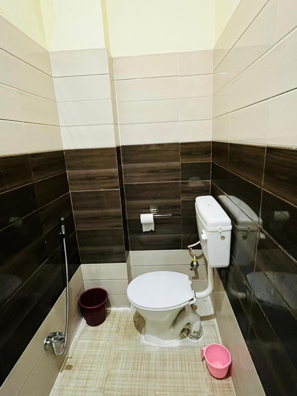 Hotel Shri Ram Bhavan Ayodhya Zewnętrze zdjęcie