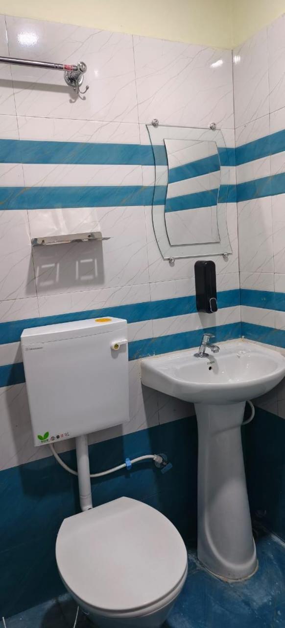 Hotel Shri Ram Bhavan Ayodhya Zewnętrze zdjęcie