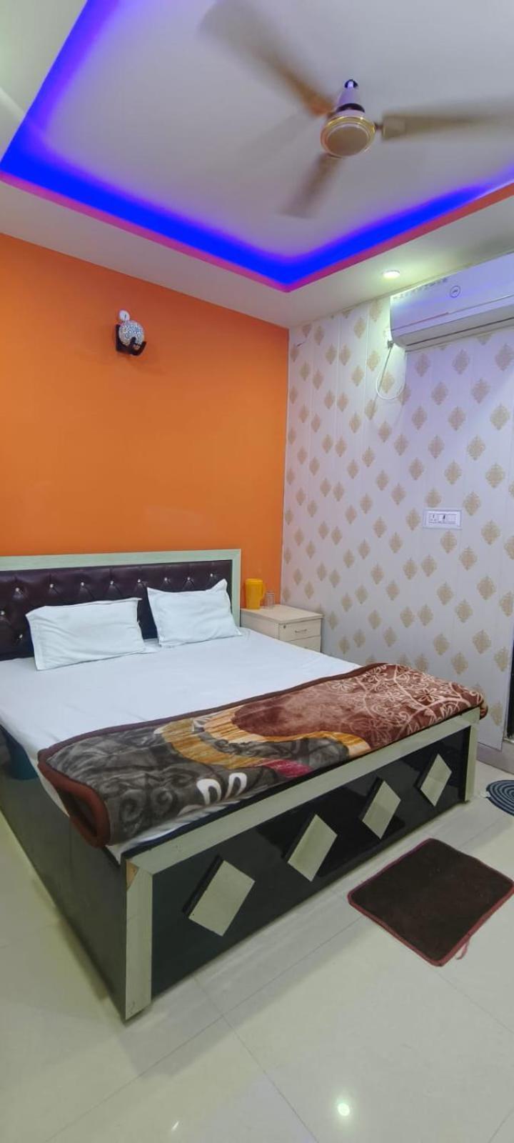 Hotel Shri Ram Bhavan Ayodhya Zewnętrze zdjęcie